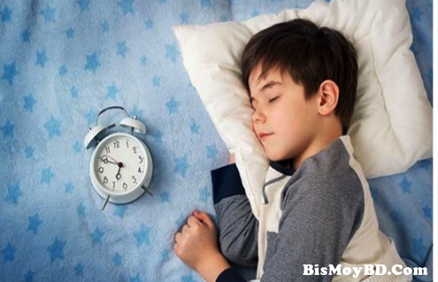 শিশু ঘুমের মধ্যে নাক ডাকছে, কী করবেন?