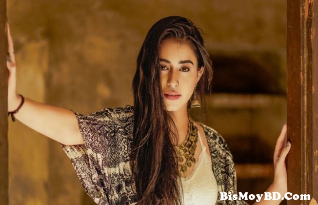অভিনেত্রী সেজাল আত্মহত্যা করেছেন